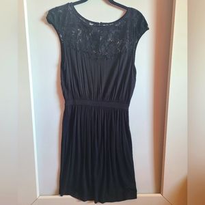 🎈2/$10 Black Slip Dress with Lace